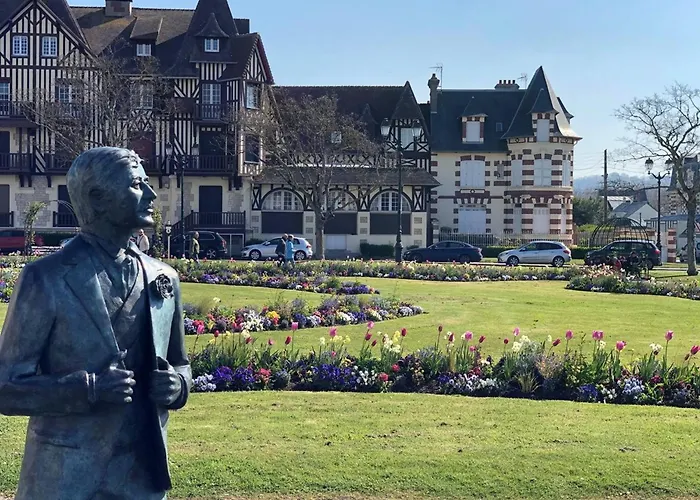 Superbe Renove A Cabourg, Face A La Pour 2 - Fr-1-788-33