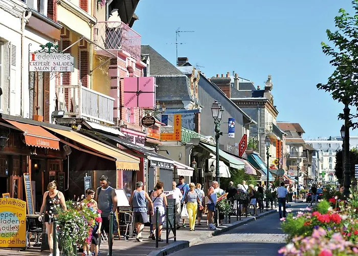 Superbe Renove A Cabourg, Face A La Pour 2 - Fr-1-788-33